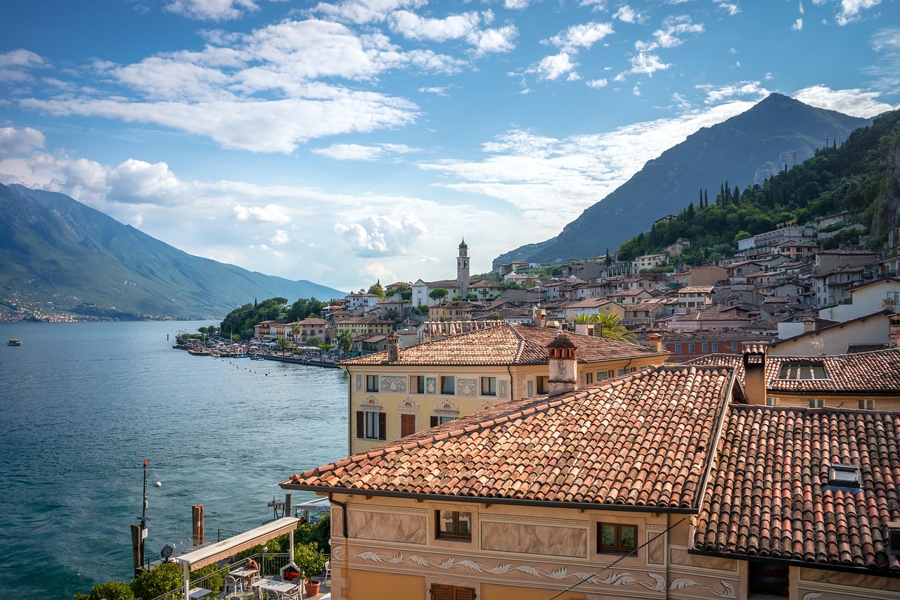 lake-garda-7150546_1280